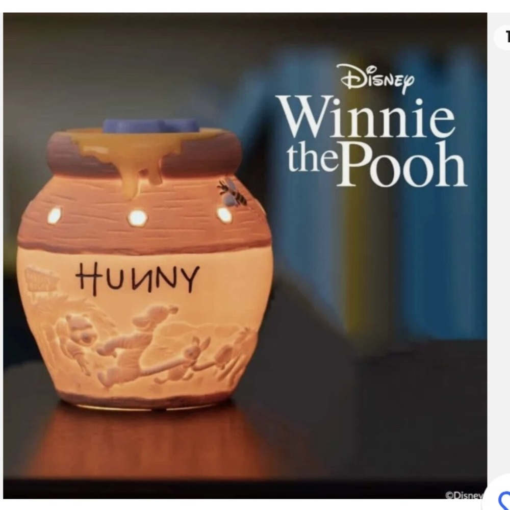 Scentsy Retired Winnie the Pooh Hunny Pot Warmer